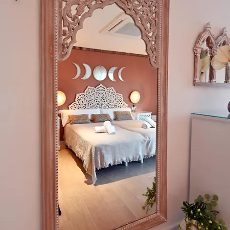 Wonderstays Lucia *