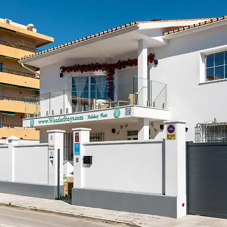 Wonderstays Lucia Villa