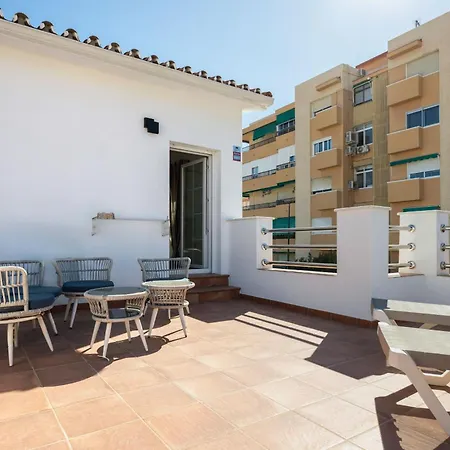 Wonderstays Lucia Villa