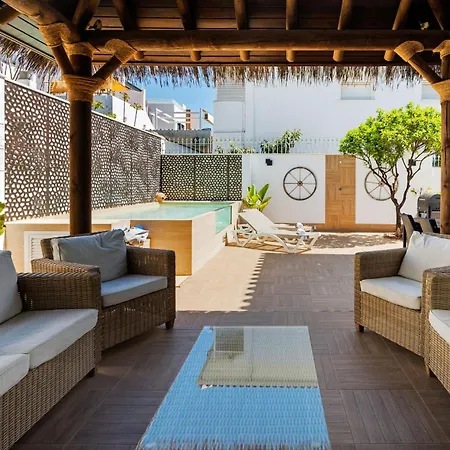 Wonderstays Lucia