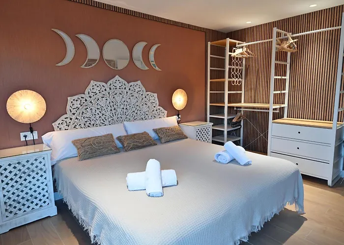 Wonderstays Lucia Villa