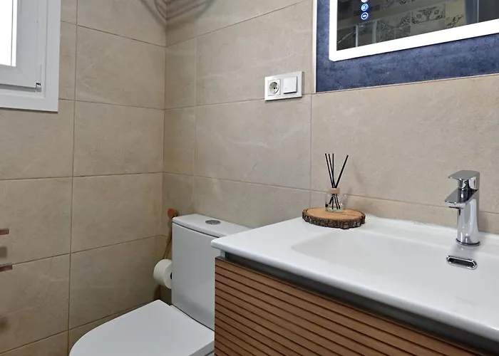 Wonderstays Lucia *