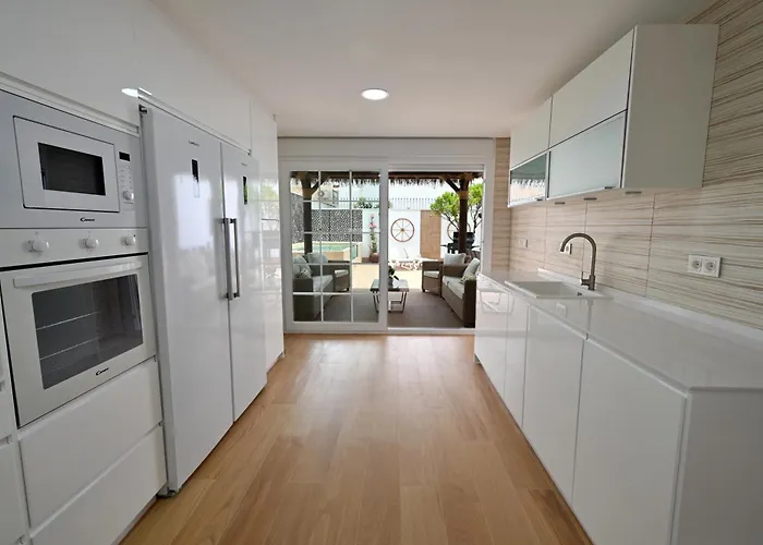 Villa Wonderstays Lucia