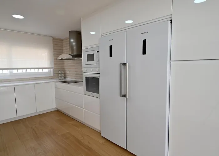 Wonderstays Lucia Villa