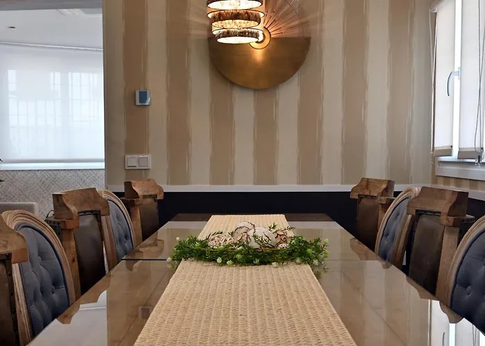 Villa Wonderstays Lucia Málaga