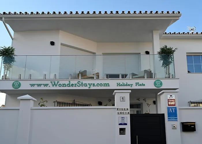 Villa Wonderstays Lucia Málaga
