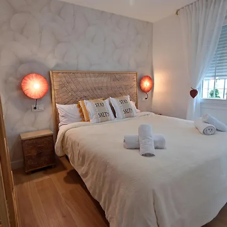 Вилла Wonderstays Lucia *